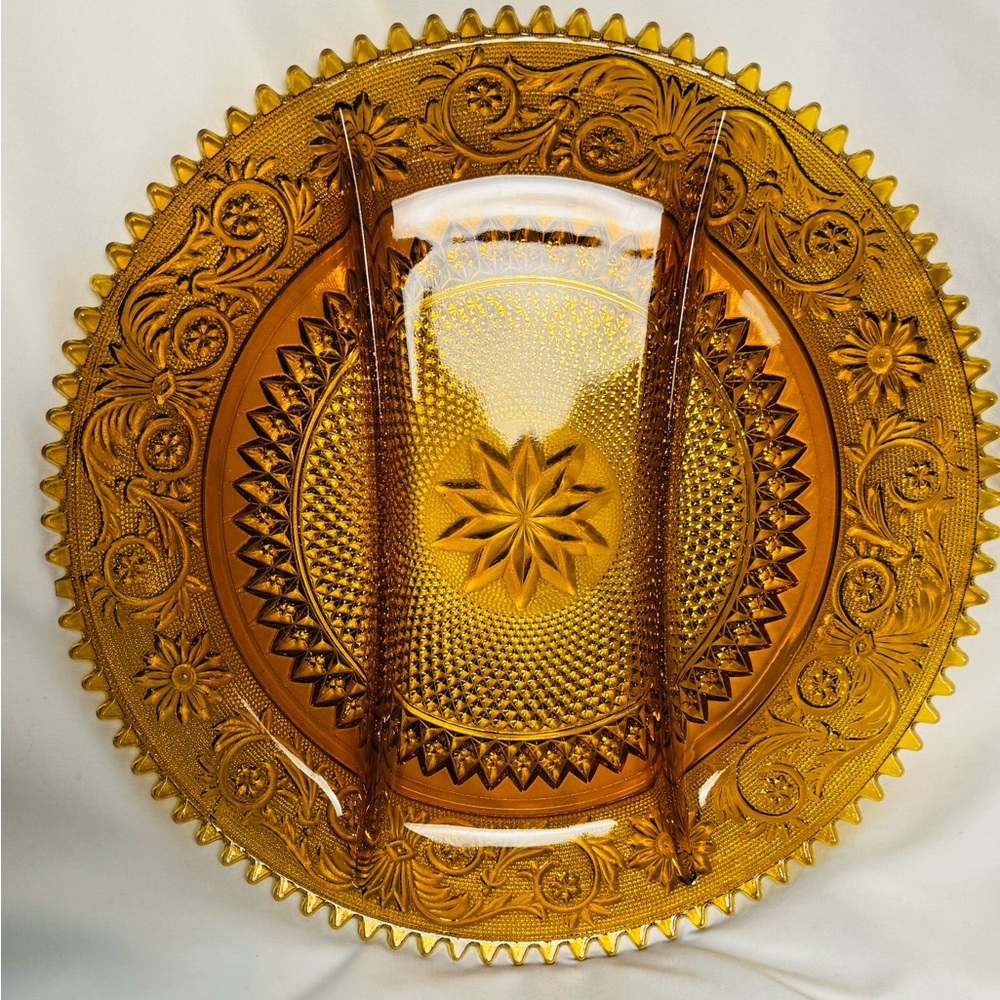 Vintage Amber Glass Sandwich Serving Tray - Starburst Scalloped Rim VTG 70s - Picture 2 of 7
